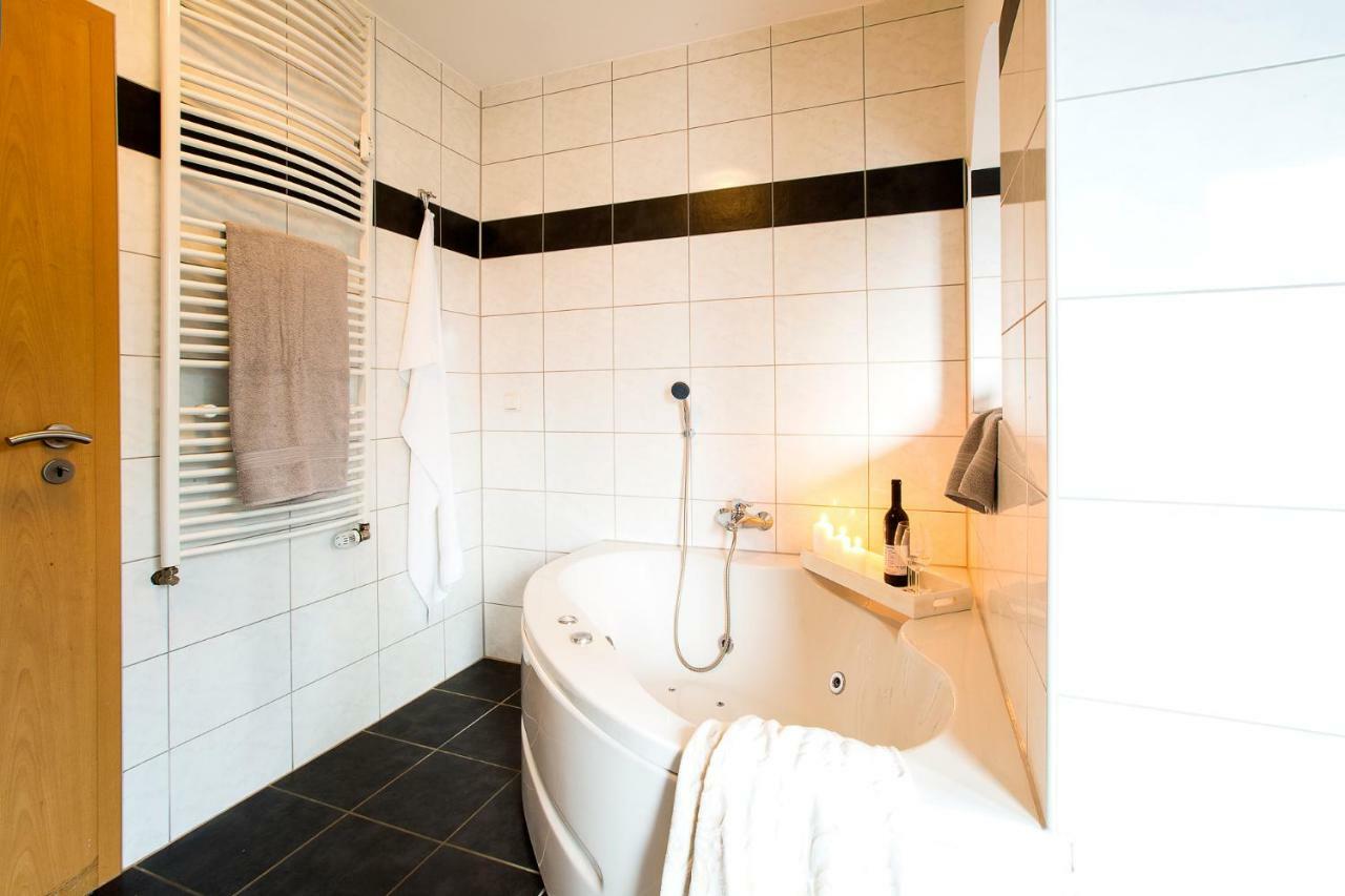 Neanderappartement เมทท์มานน์ ภายนอก รูปภาพ